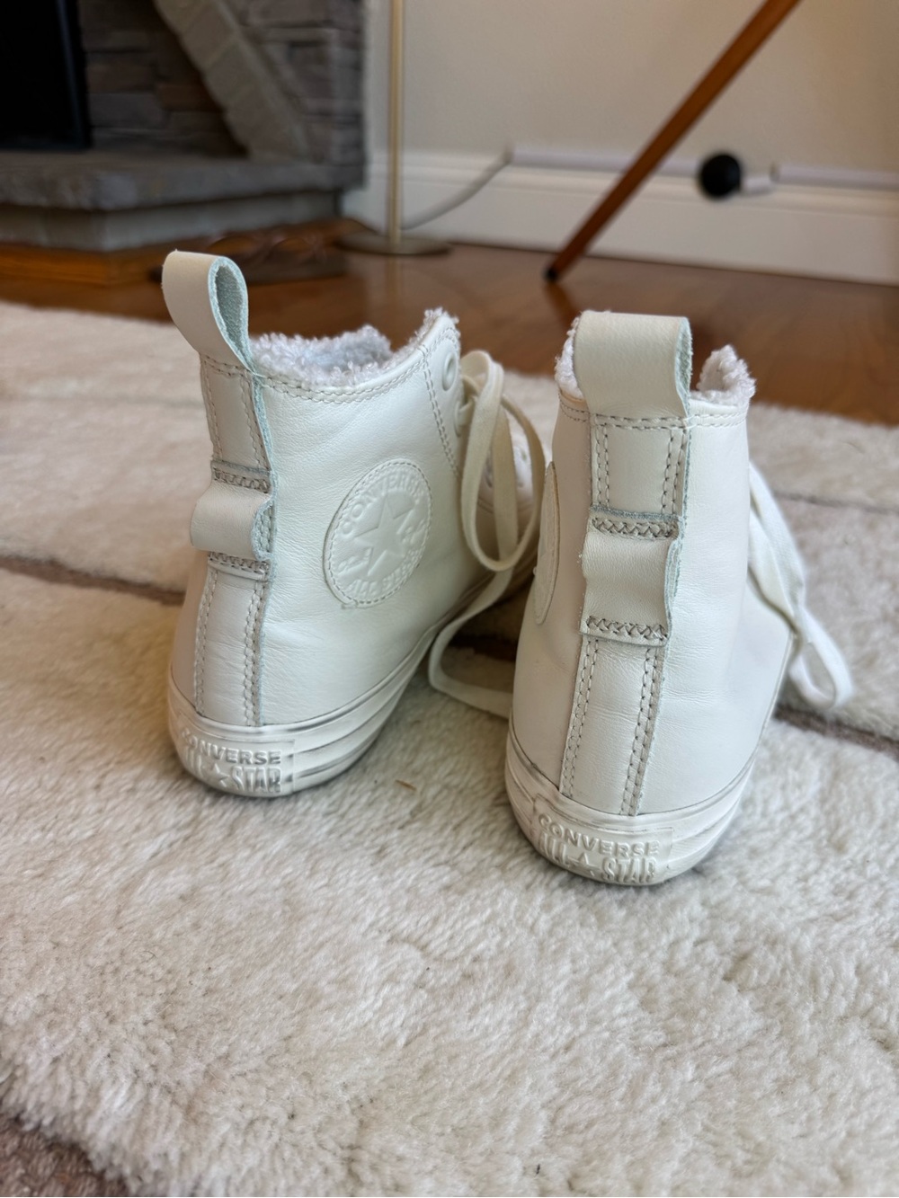 Converse Leather White High-Top Sneakers with Shearling Trim - Picture 4 of 6